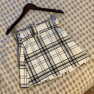 Zara Plaid Check Mini Skirt Size Small